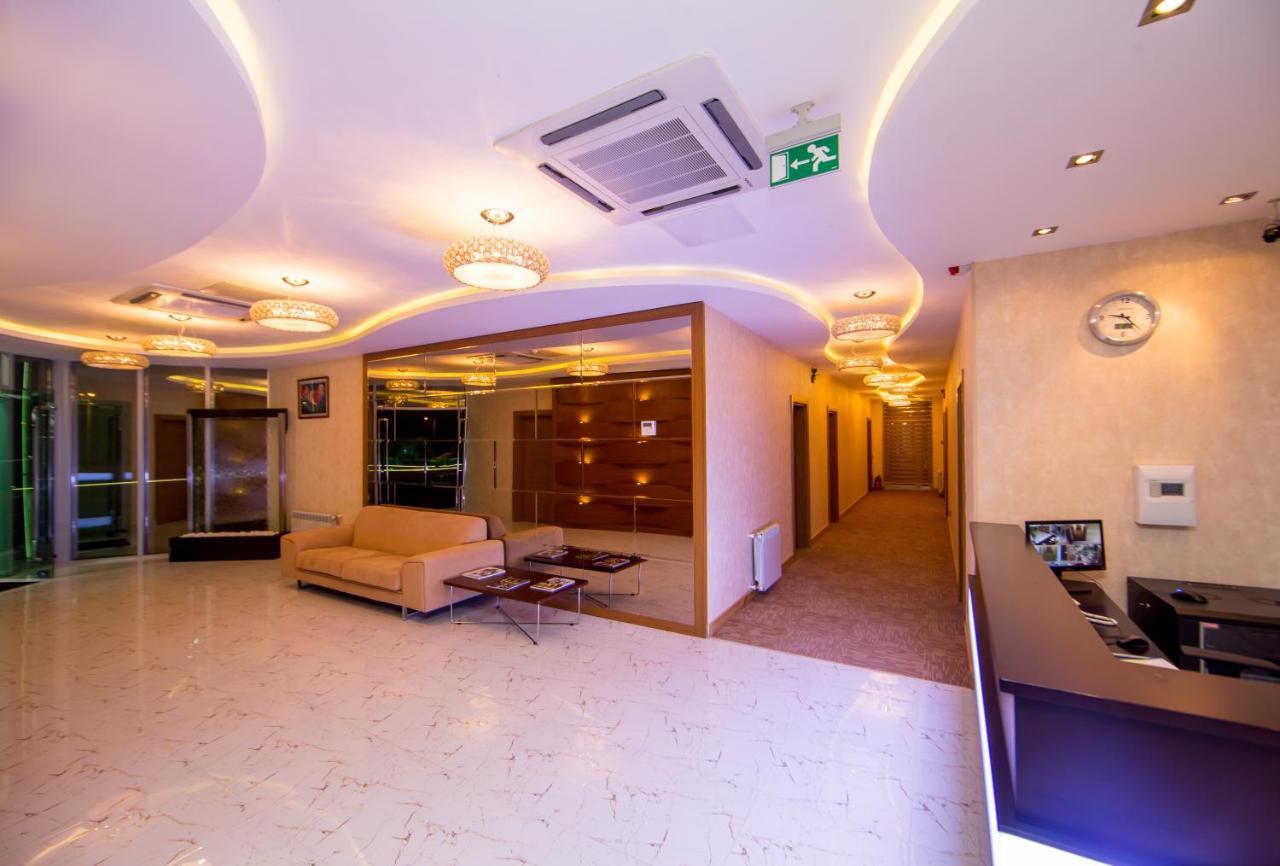 מינגסוויר Azpetrol Hotel Mingechaur מראה חיצוני תמונה