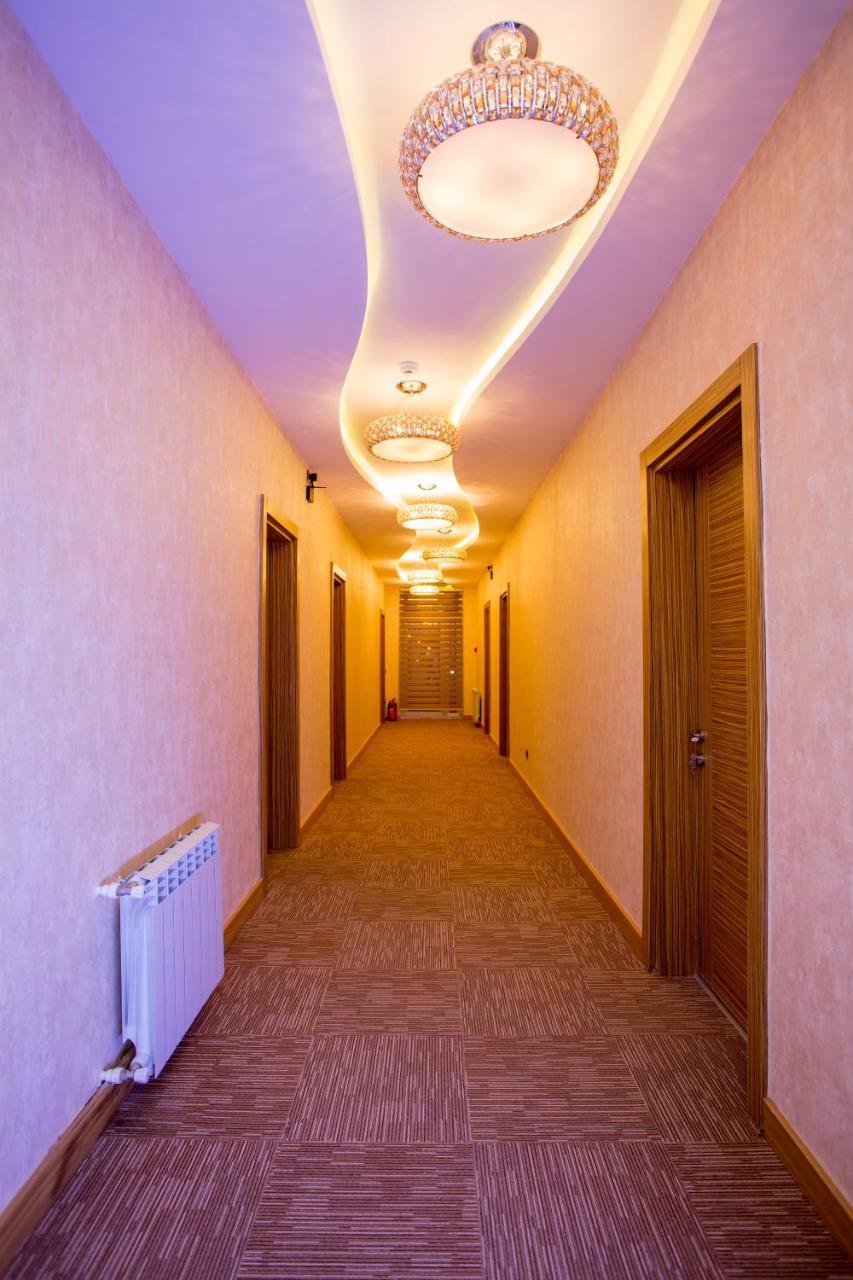 מינגסוויר Azpetrol Hotel Mingechaur מראה חיצוני תמונה